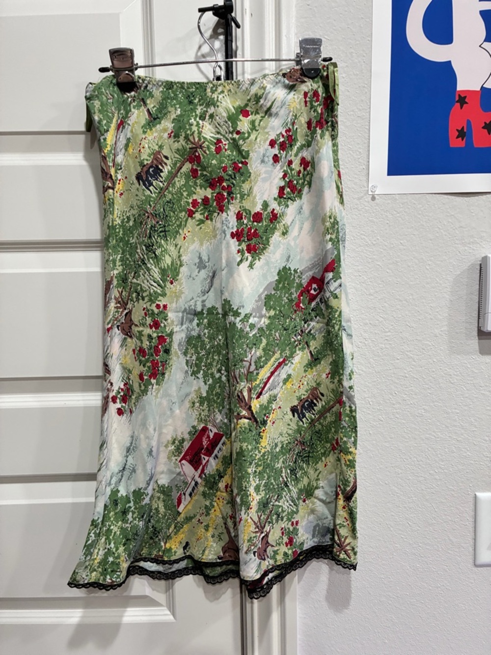 GAP Green and Red Scenic Print Silk Skirt